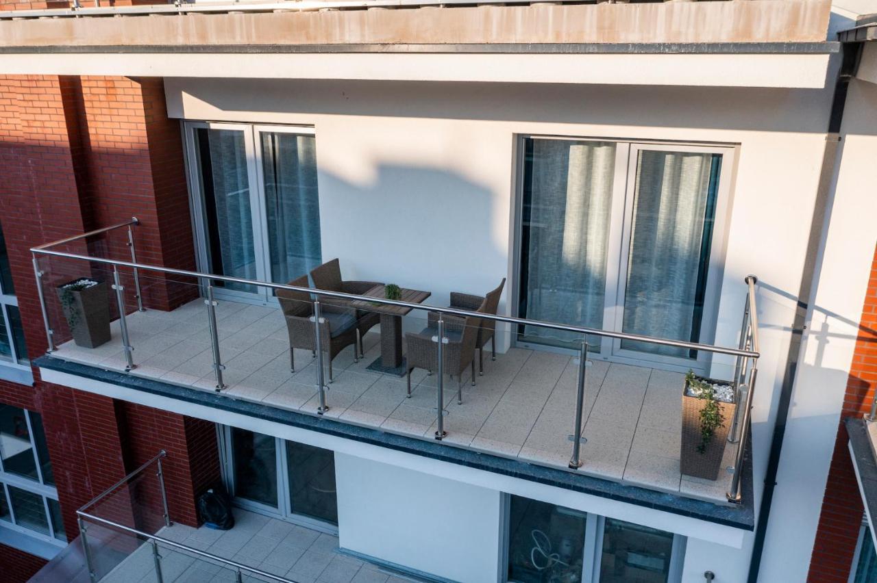 Apartament 7M Z Basenem W Jednym Budynku Klifowa Rewal Bon Turystyczny !!! Free Private Parking Buitenkant foto