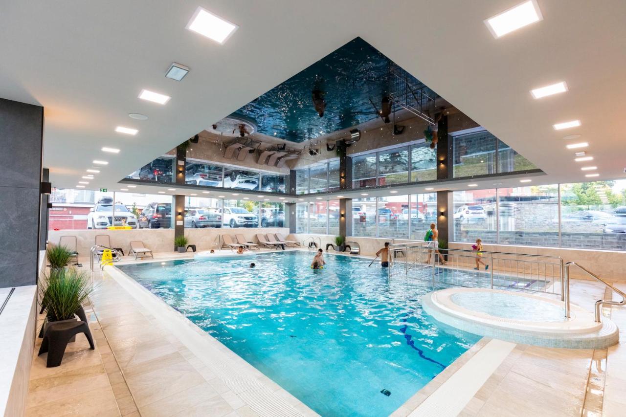 Apartament 7M Z Basenem W Jednym Budynku Klifowa Rewal Bon Turystyczny !!! Free Private Parking Buitenkant foto